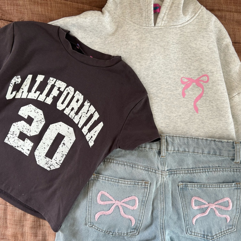 Edikted Outfit - size small